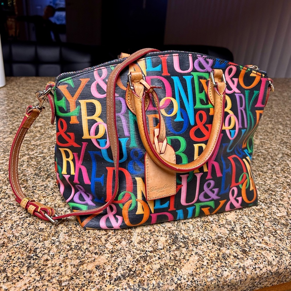Dooney & Bourke Purse